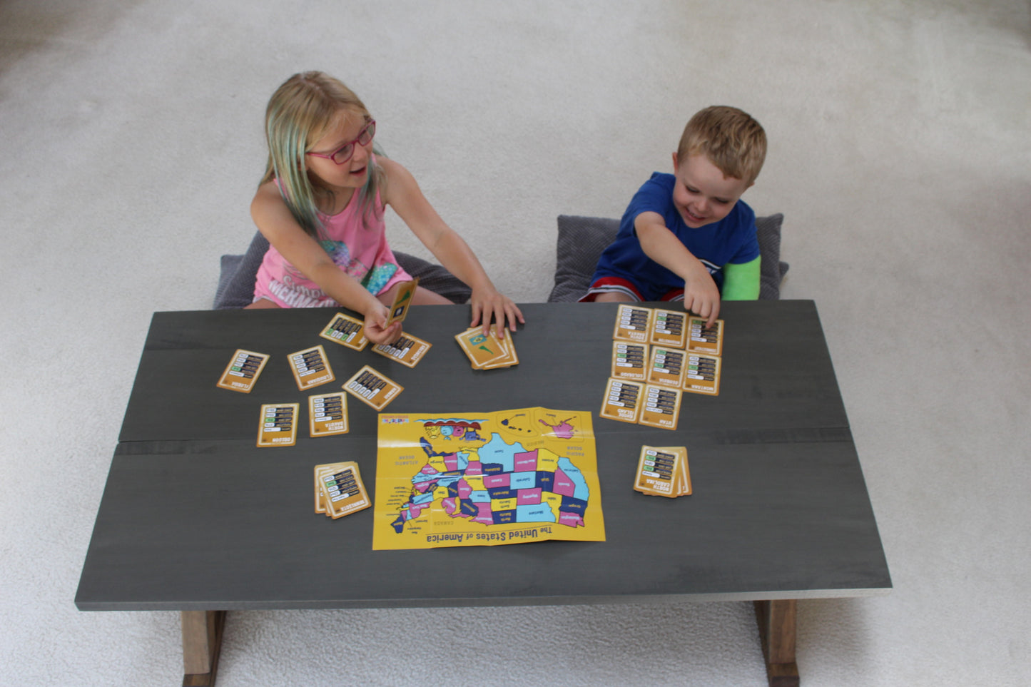 Kindertrekk USA States and Capitals Flash Cards | Learn All 50 States and Capitals | Additional State Facts Included | Use As Flashcards or Card Games | Made in The USA | Ages 6+