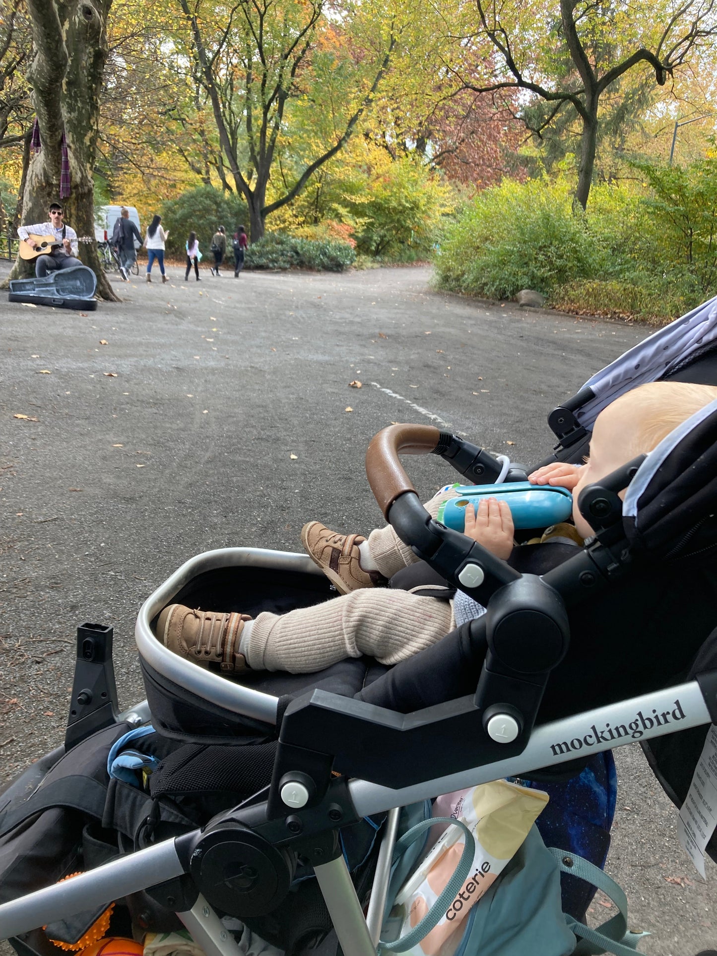 Kindertrekk™ The Swedish Squeeze Pouch Holder - 3pack | The Baby Product You Didn't Know You were Missing | Enjoy a Snack on The Go | No More Messy Clean-ups | Fits Most Squeeze Pouches | Age 9month+